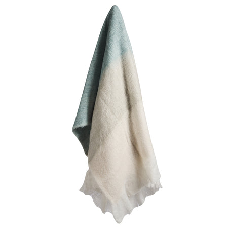 Foyer Throw