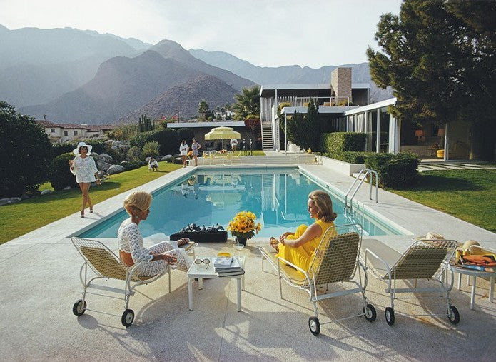 Slim Aarons - "Poolside Gossip" 1970